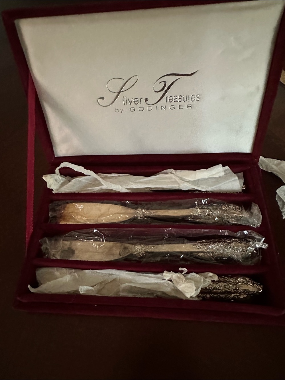 Silver Treasures by Godinger Set 4 Cheese/Pate/Butter Knives Silver Plate in Box